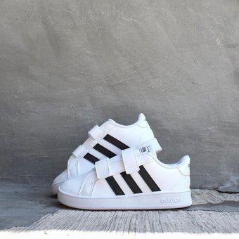 ADIDAS GRAND COURT I FTWWHT/CBLACK/FTWWHT